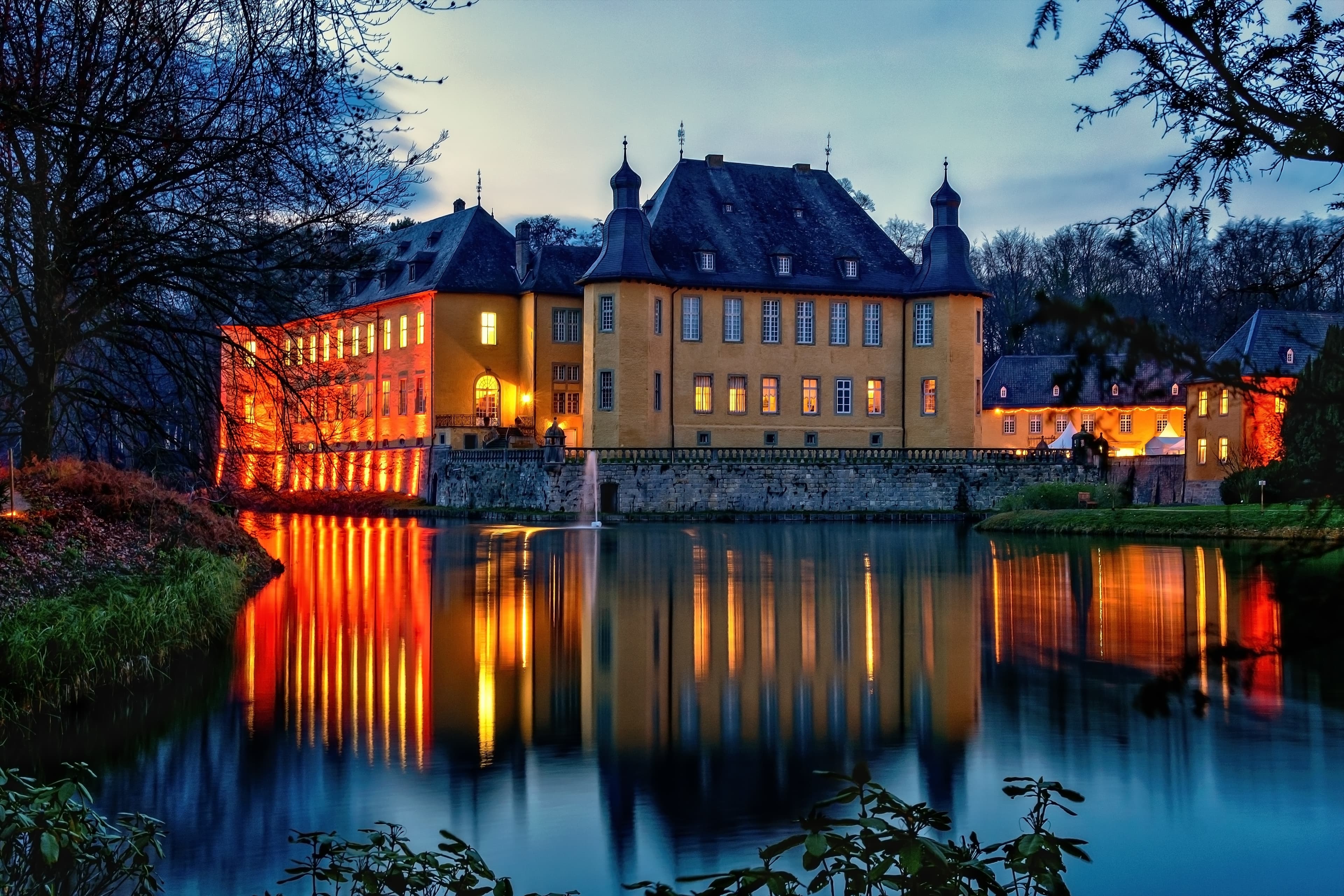 Goldener Pfau residential lifestyle visual